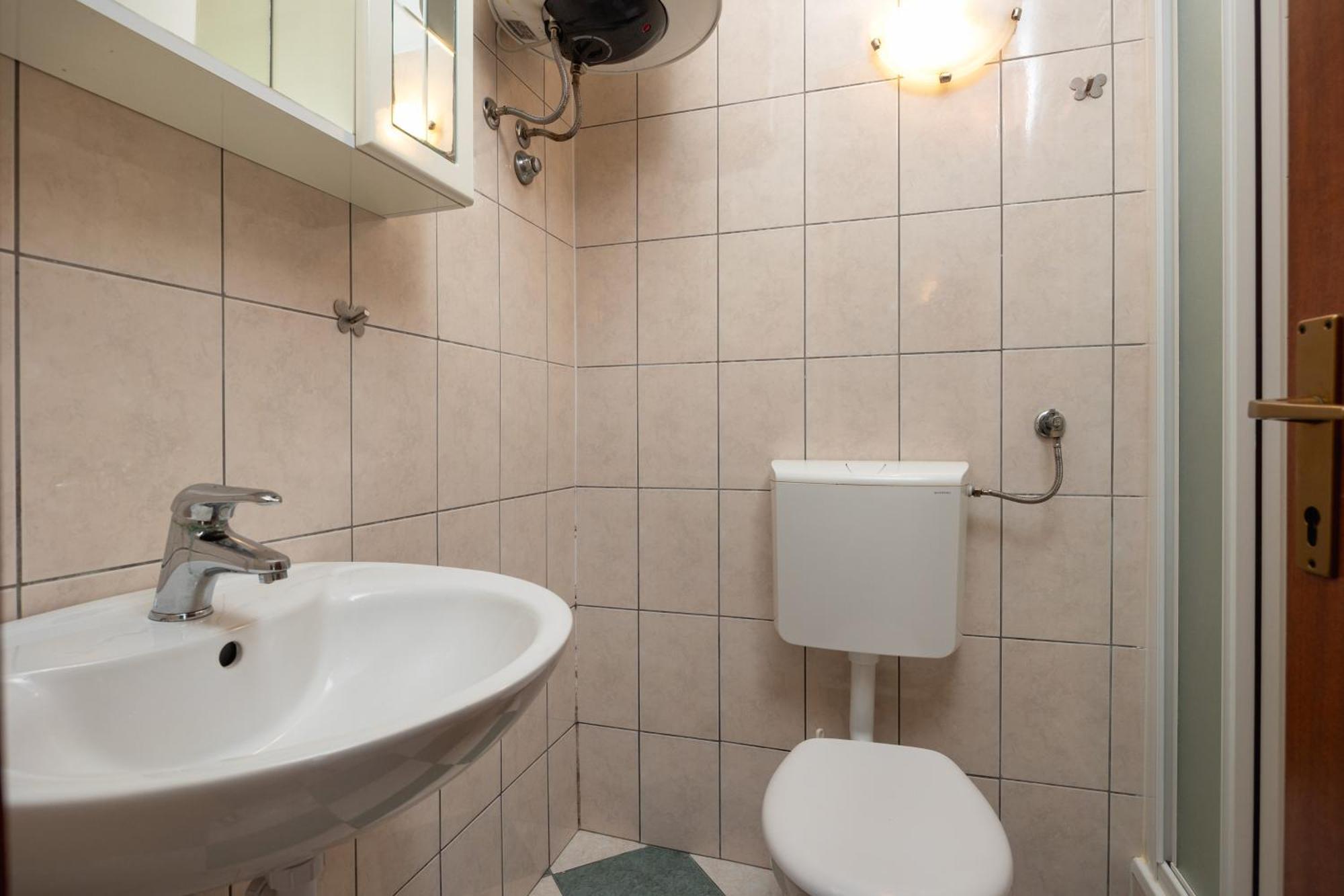 Premium Apartments - Lavica Beach Podstrana Room photo